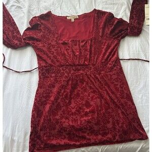 Fire Red Notations Long sleeve Velvet Design Tie Back Medium Women’s Top NWT